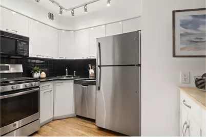 314 E 50th Street #1E, New York, NY 10022 - Photo 5