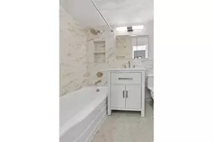 175 W 12th St, New York City, NY 10011 - Photo 9
