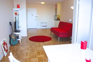 300 E 40th St, New York City, NY 10016 - Photo 3