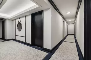 2025 Broadway, New York City, NY 10023 - Photo 7