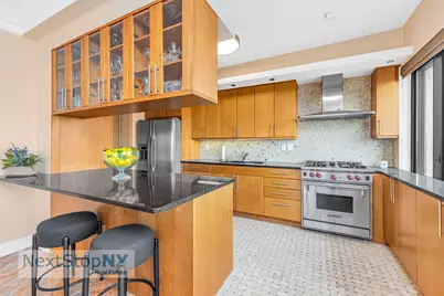 300 E 59th Street #PH06, New York City, NY 10022 - Photo 5