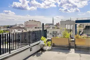 141 Green St, New York City, NY 11222 - Photo 11