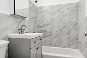 185 Hall St, New York City, NY 11205 - Photo 3