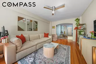 310 W 55th St, New York City, NY 10019 - Photo 3