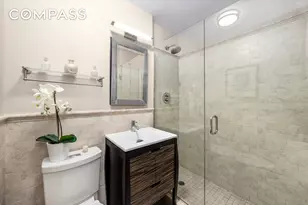 350 Bleecker St, New York City, NY 10014 - Photo 9