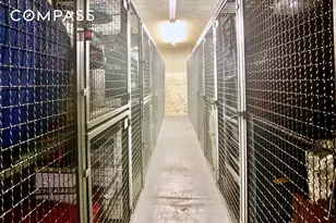 680 W 204th St, New York City, NY 10034 - Photo 17