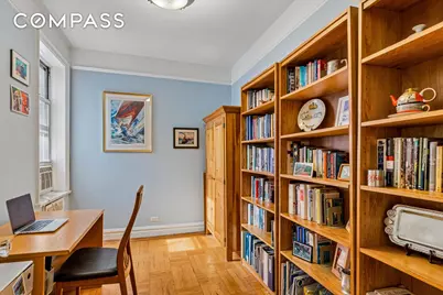 680 W 204th Street #4F, New York, NY 10034 - Photo 7