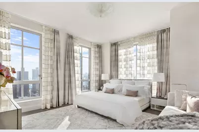 200 E 95th Street #25A, New York, NY 10128 - Photo 3