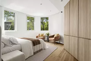 128 Woodpoint Rd, New York City, NY 11211 - Photo 7