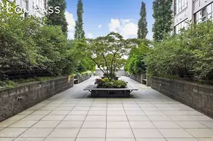 360 Furman St, New York City, NY 11201 - Photo 13