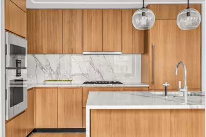 242 Broome Street #8A, New York City, NY 10002 - Photo 5