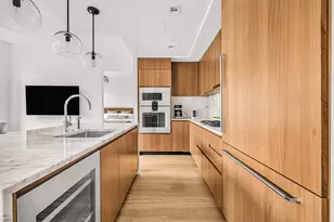 242 Broome St, New York City, NY 10002 - Photo 3