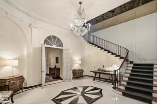 117 E 70th St, New York City, NY 10021 - Photo 3