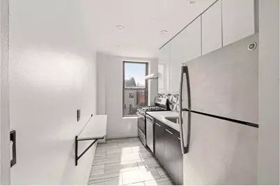 690 Hancock Street, New York City, NY 11233 - Photo 7