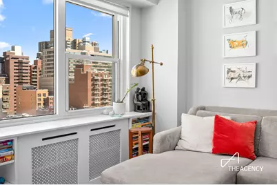 200 E 84th Street #15F, New York City, NY 10028 - Photo 3