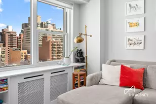 200 E 84th St, New York City, NY 10028 - Photo 3