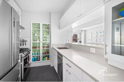 200 E 84th Street #15F, New York City, NY 10028 - Photo 5