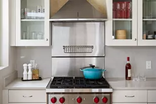 104-106 Bedford St, New York City, NY 10014 - Photo 7