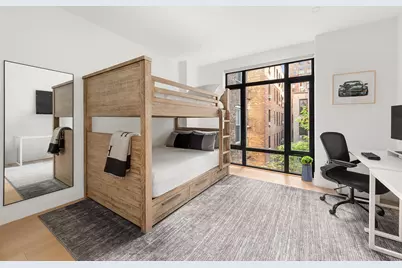 318 E 81st Street #6, New York City, NY 10028 - Photo 9