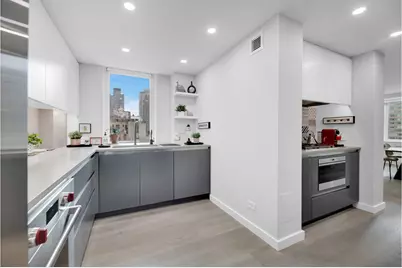 245 E 54th Street #8M, New York City, NY 10022 - Photo 9