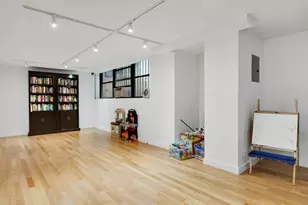 215 E 73rd St, New York City, NY 10021 - Photo 19