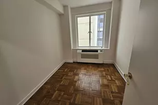 40 Central Park S, New York, NY 10019 - Photo 3