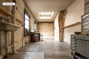 7 Bleecker St, New York, NY 10012 - Photo 13