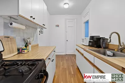 7901 4th Avenue #E-20A, New York City, NY 11209 - Photo 9