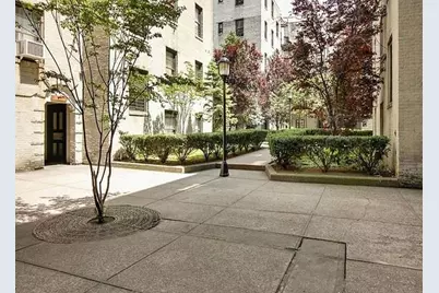 21-67 33rd Street #4-G, New York City, NY 11105 - Photo 5