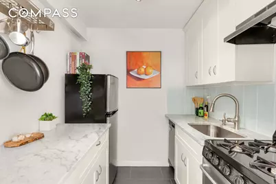 333 E 14th Street #11A, New York, NY 10003 - Photo 3