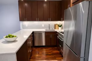 255 E 49th St, New York City, NY 10017 - Photo 5