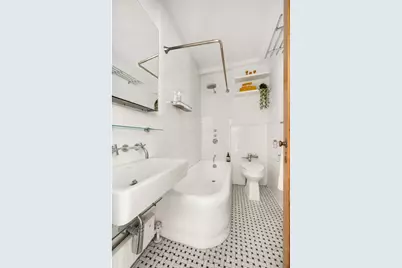 300 W 23rd Street #14M, New York City, NY 10011 - Photo 7