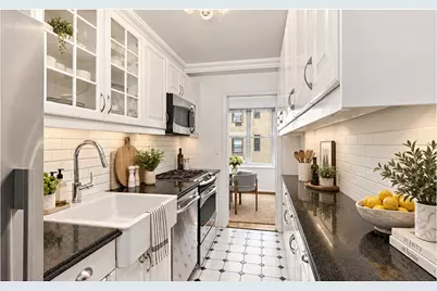 433 E 51st Street #9DE, New York City, NY 10022 - Photo 3