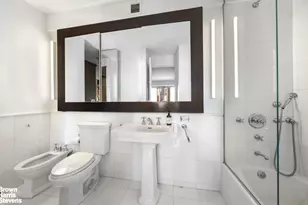 301 W 57th St, New York City, NY 10019 - Photo 5