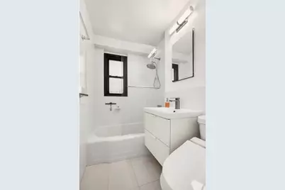 210 E 15th Street #9L, New York City, NY 10003 - Photo 5