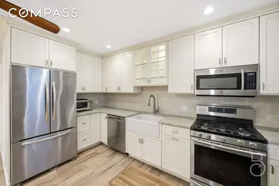 22-61 46th Street, New York City, NY 11105 - Photo 5