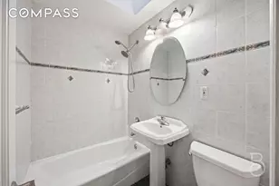 22-61 46th St, New York City, NY 11105 - Photo 11