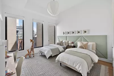 540 6th Avenue #PHB, New York City, NY 10011 - Photo 21