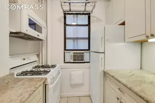 74 W 68th St, New York City, NY 10023 - Photo 7