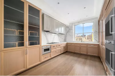 225 W 86th Street #910, New York City, NY 10024 - Photo 3