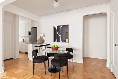 255 W 23rd Street #5EB, New York City, NY 10011 - Photo 5