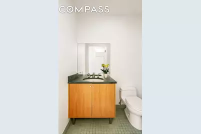 26 Broadway #704, New York City, NY 11249 - Photo 11