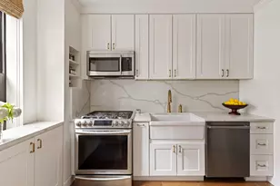 15 W 11th St, New York, NY 10011 - Photo 5