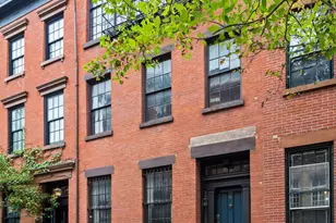 34 Perry St, New York City, NY 10014 - Photo 1