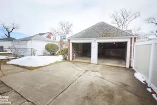 185-16 Galway Ave, Saint Albans, NY 11412 - Photo 11