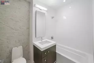 416 W 52nd St, New York City, NY 10019 - Photo 9