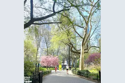 20 E 17th Street #7, New York City, NY 10003 - Photo 17
