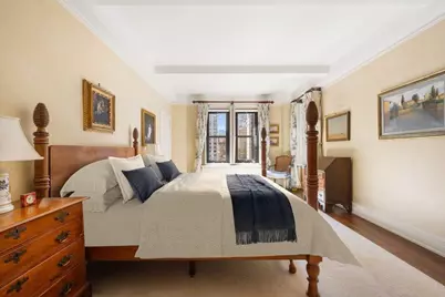 215 E 72nd Street #9W, New York City, NY 10021 - Photo 3