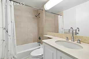 150 E 85th St, New York City, NY 10028 - Photo 5