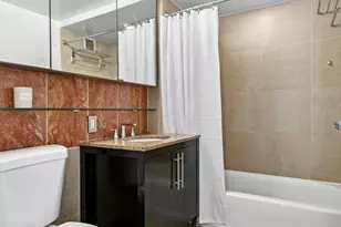 555 W 23rd St, New York City, NY 10011 - Photo 7